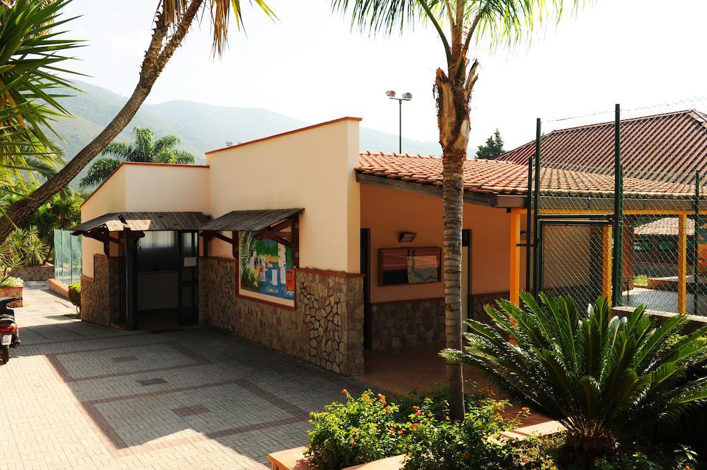 Residence Trivento Palinuro Esterno foto